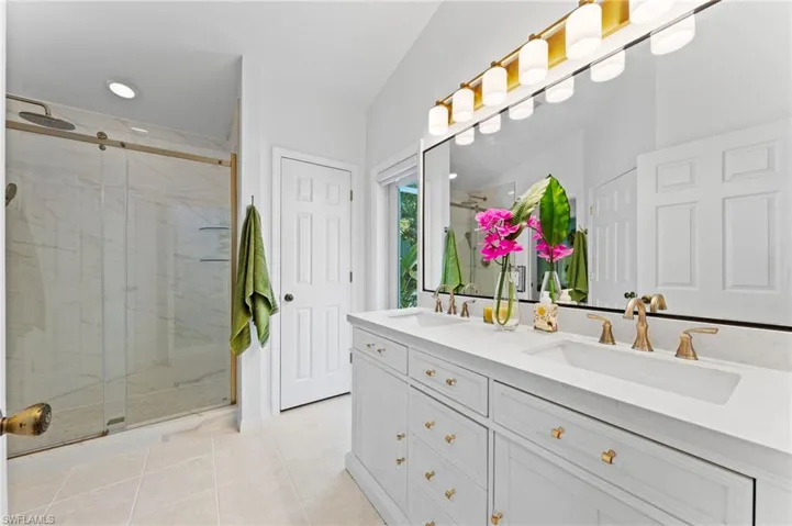 17450 Stepping Stone Dr, Fort Myers, Florida 33967