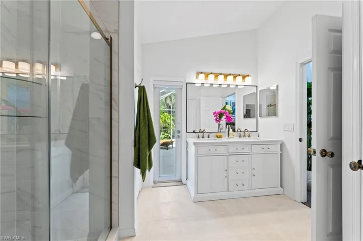 17450 Stepping Stone Dr, Fort Myers, Florida 33967