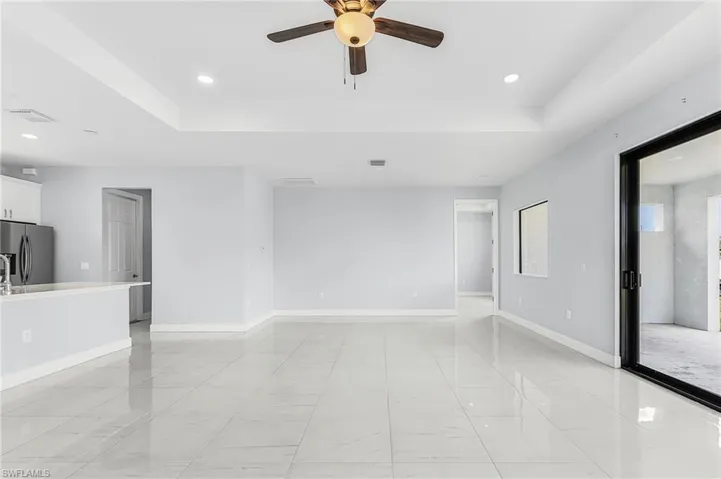 2716 Diplomat Pkwy W, Cape Coral, Florida 33993