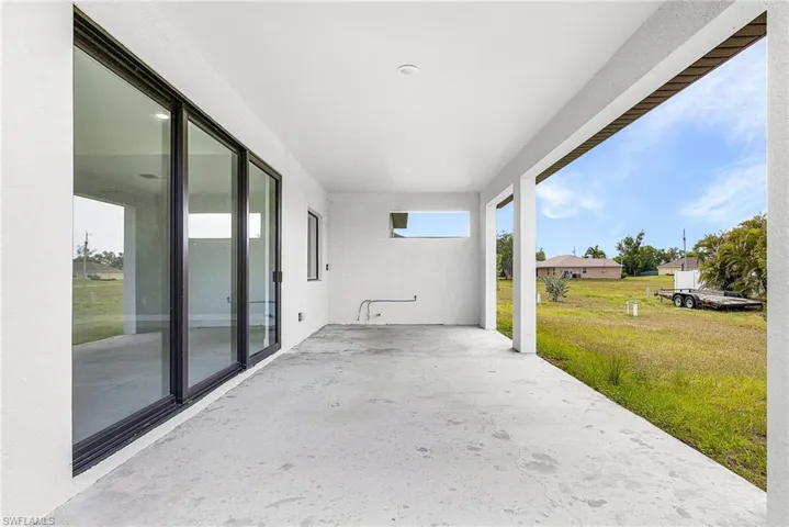 2716 Diplomat Pkwy W, Cape Coral, Florida 33993