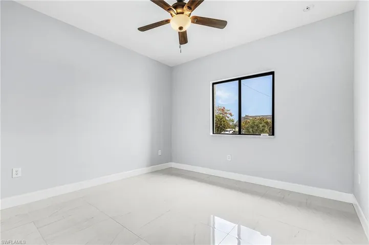 2716 Diplomat Pkwy W, Cape Coral, Florida 33993