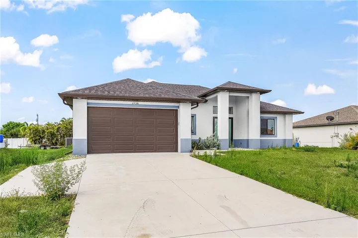 2716 Diplomat Pkwy W, Cape Coral, Florida 33993