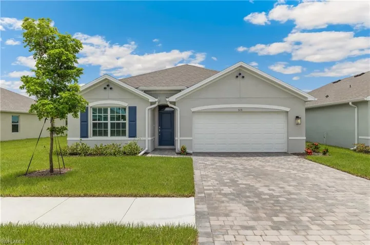 MODEL HOME