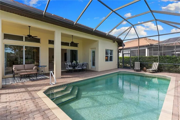 6534  Caldecott  DR, Naples, FL 34113