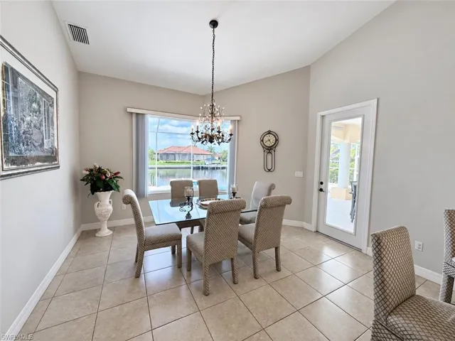 4000 Sw 27th Ave, Cape Coral, Florida 33914