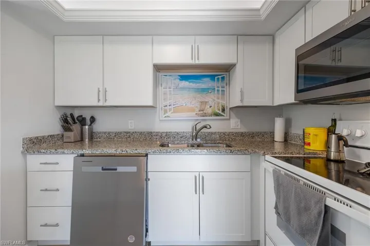1400 Pompei Ln 23, Naples, Florida 34103