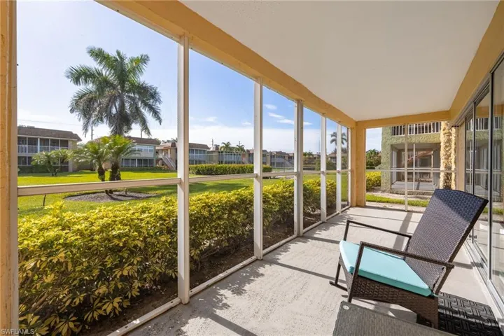1400 Pompei Ln 23, Naples, Florida 34103
