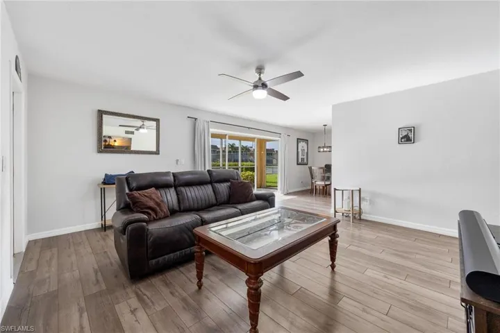 1400 Pompei Ln 23, Naples, Florida 34103