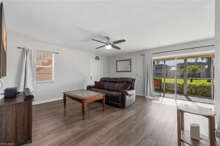 1400 Pompei Ln 23, Naples, Florida 34103