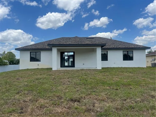 2904 35th St W, Lehigh Acres Fl 33971