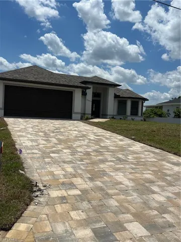 2904 35th St W, Lehigh Acres Fl 33971