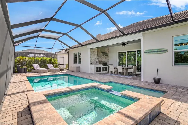 You'll enjoy plenty of privacy on your screened lanai.