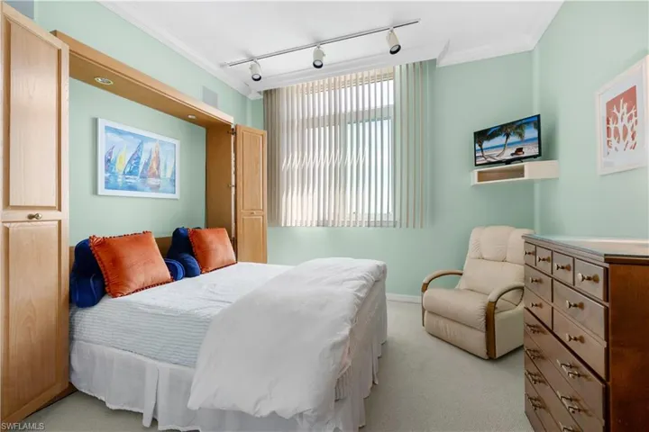 7515 Pelican Bay Blvd Ph D, Naples, Florida 34108