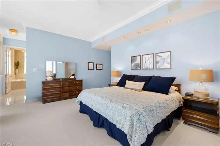 7515 Pelican Bay Blvd Ph D, Naples, Florida 34108
