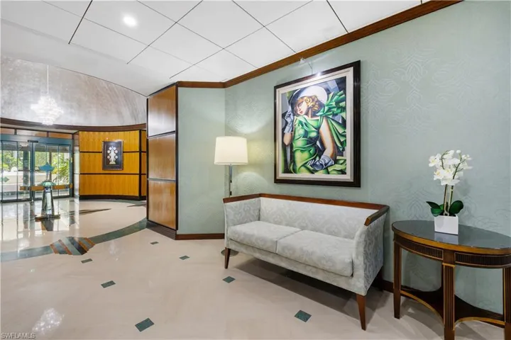 7515 Pelican Bay Blvd Ph D, Naples, Florida 34108