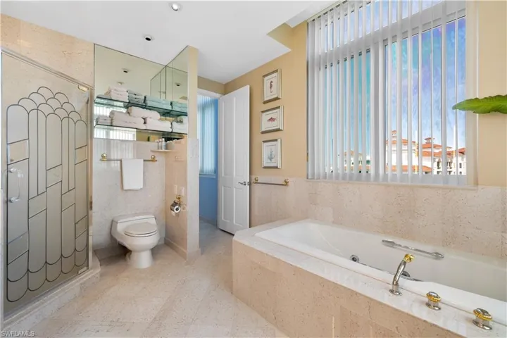 7515 Pelican Bay Blvd Ph D, Naples, Florida 34108