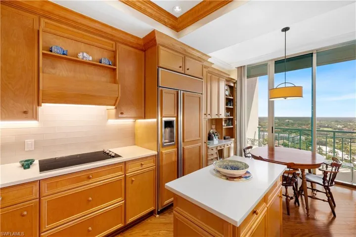 7515 Pelican Bay Blvd Ph D, Naples, Florida 34108