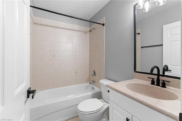 10191 Tin Maple Dr 88, Estero, Florida 33928