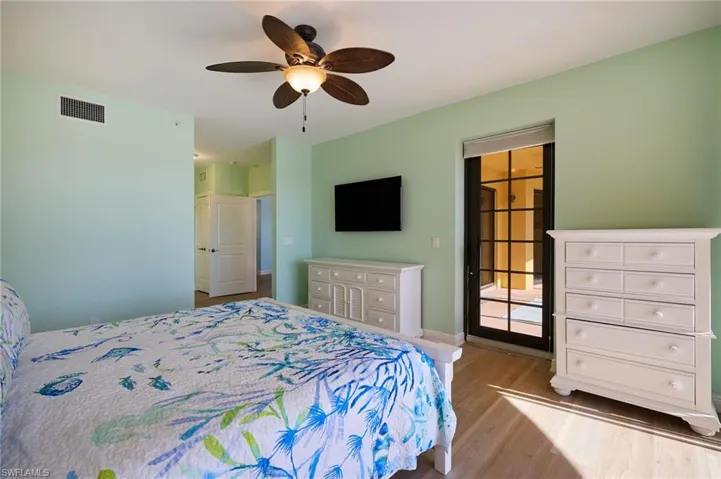 5702 Cape Harbour Dr 204, Cape Coral, Florida 33914