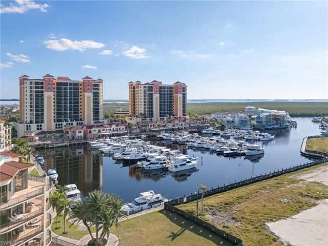 5702 Cape Harbour Dr 204, Cape Coral, Florida 33914