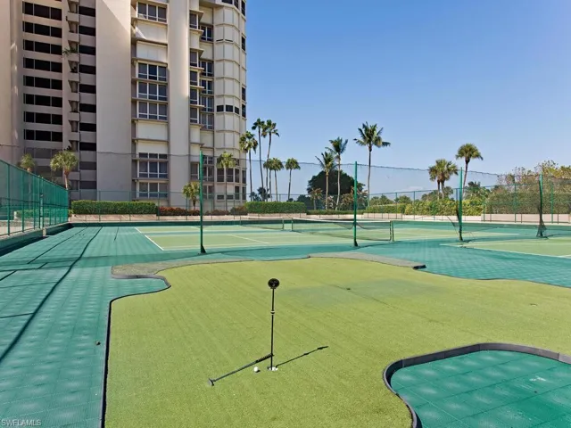 La Mer featuring a Putting green and tennis court.