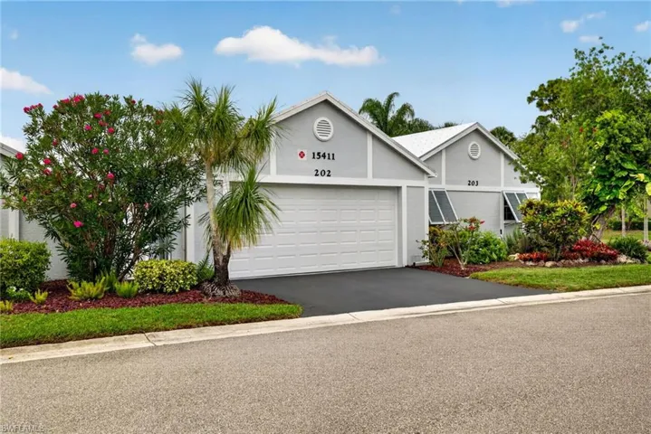 15411 River Vista Dr S 202, North Fort Myers, Florida 33917