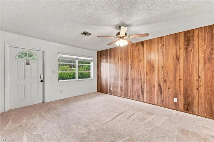 12374 Fourth St, Fort Myers, Florida 33905