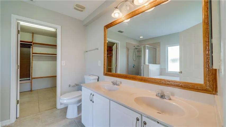 8130 Fountain Mist Blvd, Lehigh Acres, Florida 33972