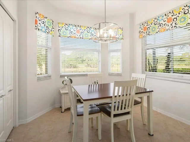 Breakfast Nook