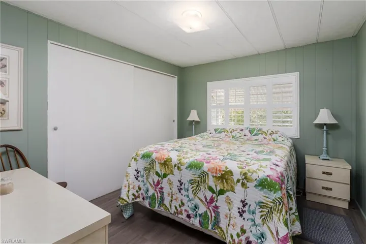 Guest bedroom