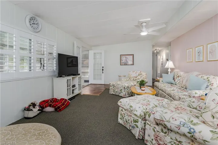 205  Rookery  RD, Naples, FL 34114