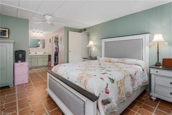 205  Rookery  RD, Naples, FL 34114