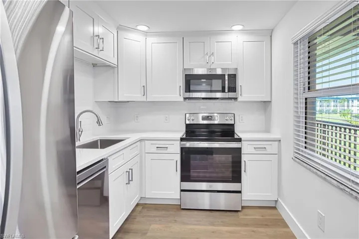 1740 Pine Valley Dr 213, Fort Myers, Florida 33907