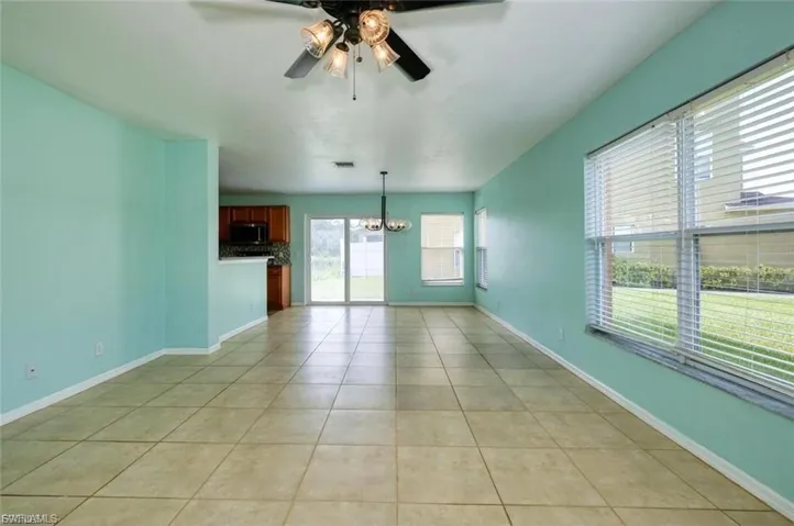 Living/Dining area