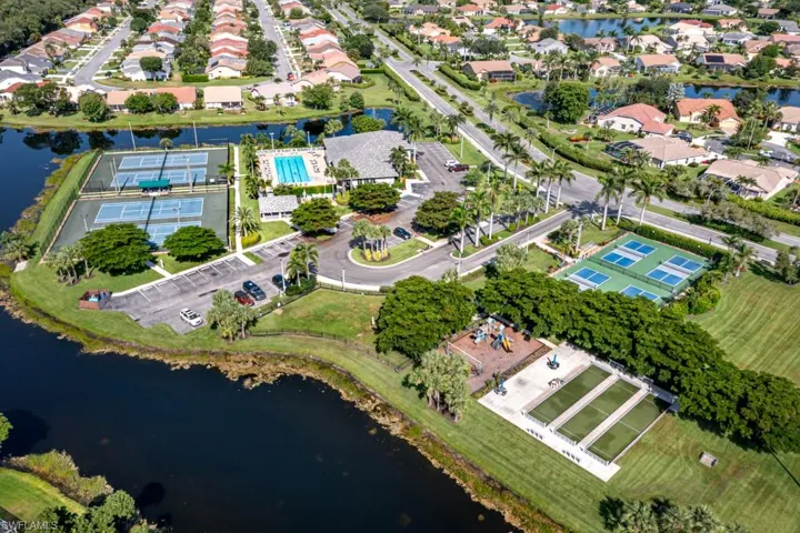 8231  Arborfield  CT, Fort Myers, FL 33912