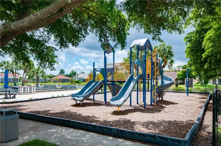8231  Arborfield  CT, Fort Myers, FL 33912