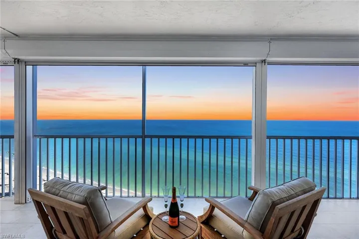 Toast the stunning daily sunsets…cheers!
