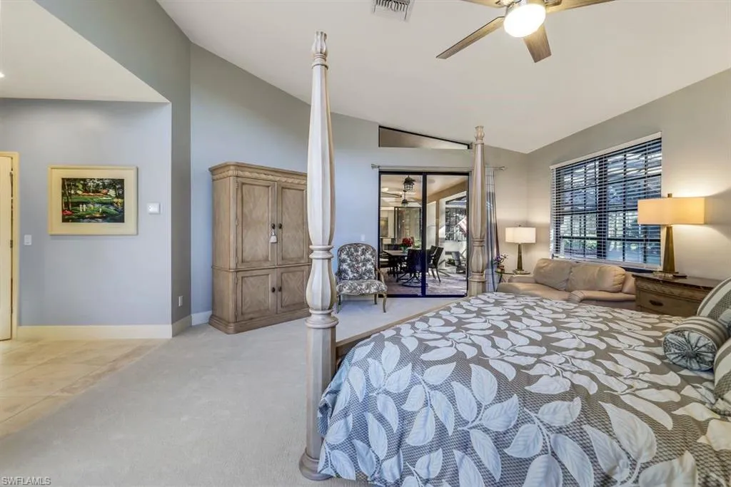 4556 Pond Apple DR, Naples, FL 34119,224099062