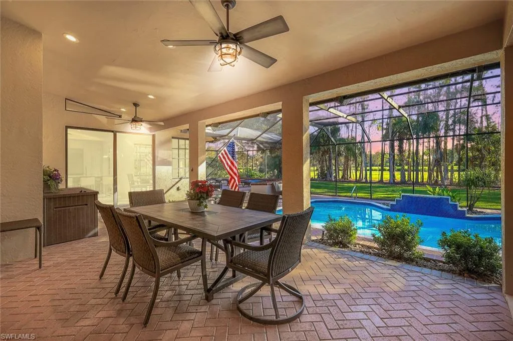 4556 Pond Apple DR, Naples, FL 34119,224099062