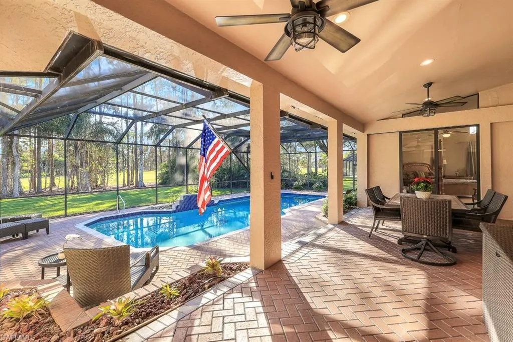4556 Pond Apple DR, Naples, FL 34119,224099062