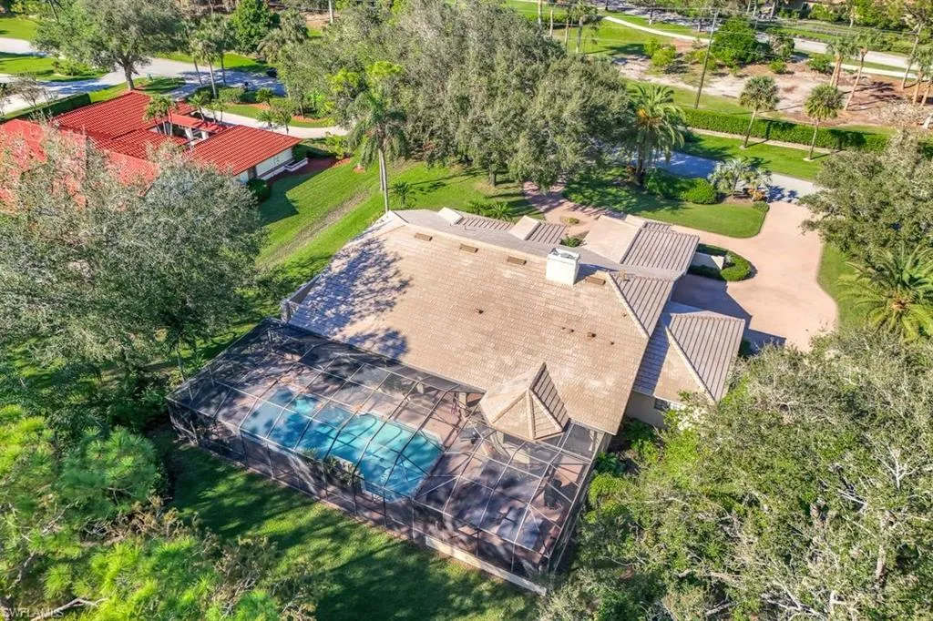 4556 Pond Apple DR, Naples, FL 34119,224099062