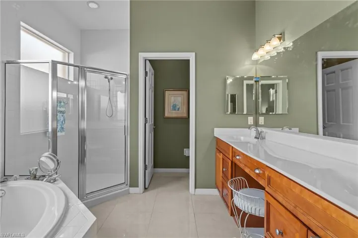 28630  Highgate  DR, Bonita Springs, FL 34135
