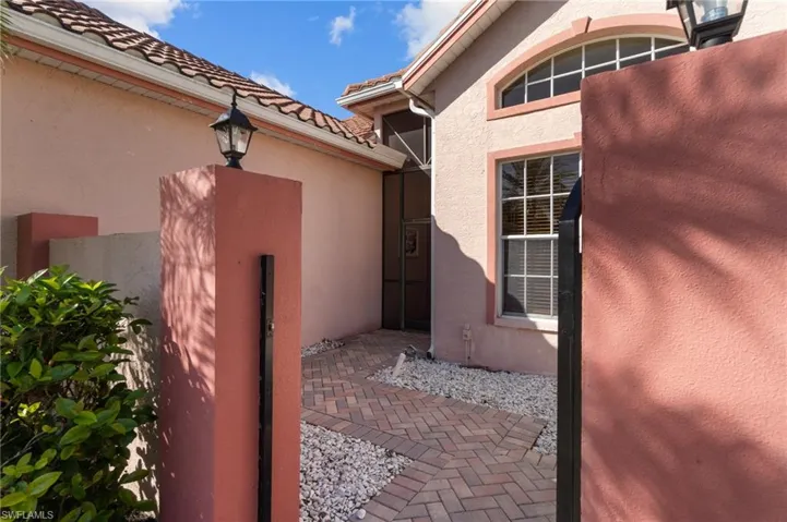 28630  Highgate  DR, Bonita Springs, FL 34135