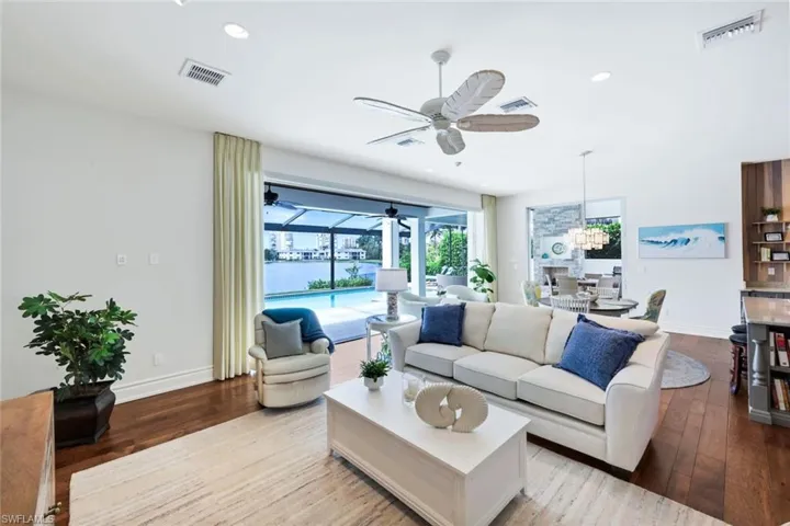 4127 Belair Ln, Naples, Florida 34103