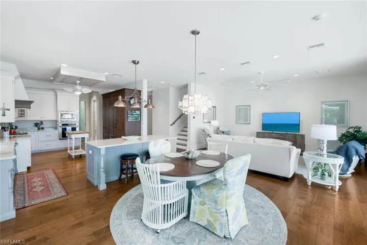 4127 Belair Ln, Naples, Florida 34103