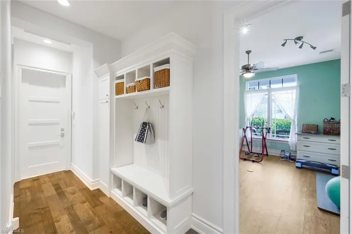 4127 Belair Ln, Naples, Florida 34103