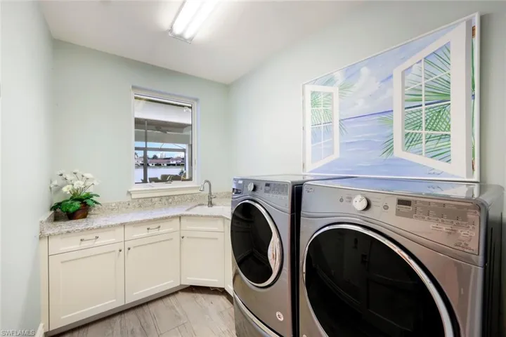 4127 Belair Ln, Naples, Florida 34103
