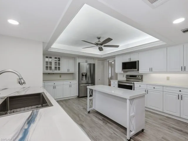740 Bald Eagle Dr 40, Naples, Florida 34105
