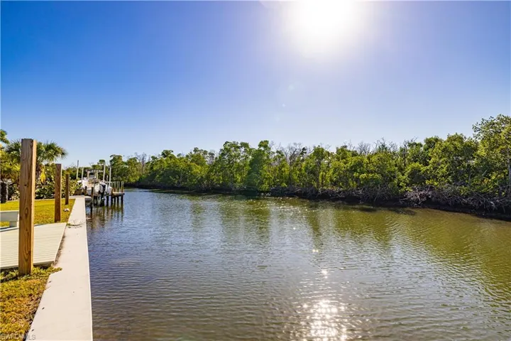 2579 Eighth Ave, St. James City, Florida 33956