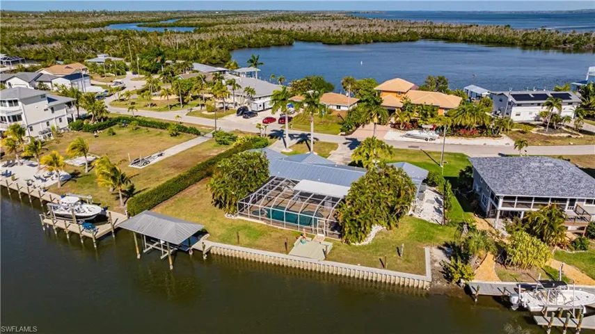 2579 Eighth Ave, St. James City, Florida 33956
